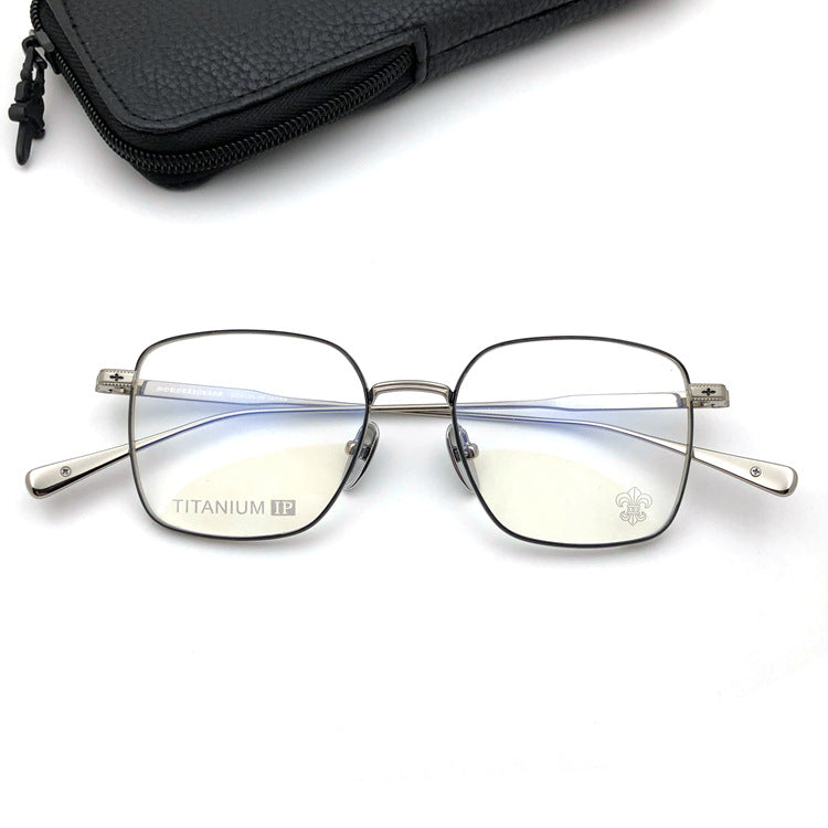 Gothic Titanium Square Glasses with Cross-Engraved Temples & Vintage Details – CH8018