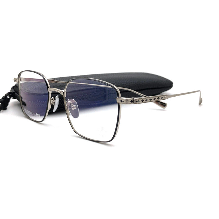 Gothic Titanium Square Glasses with Cross-Engraved Temples & Vintage Details – CH8018