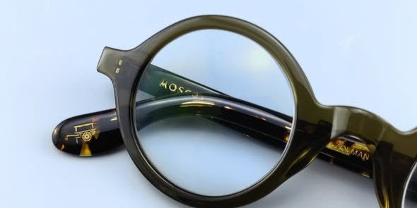 Why Small Round Full-Rim Frames Work Best for Ultra-High Prescriptions: A Real Optical Case Study