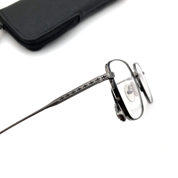 Gothic Titanium Square Glasses with Cross-Engraved Temples & Vintage Details – CH8018