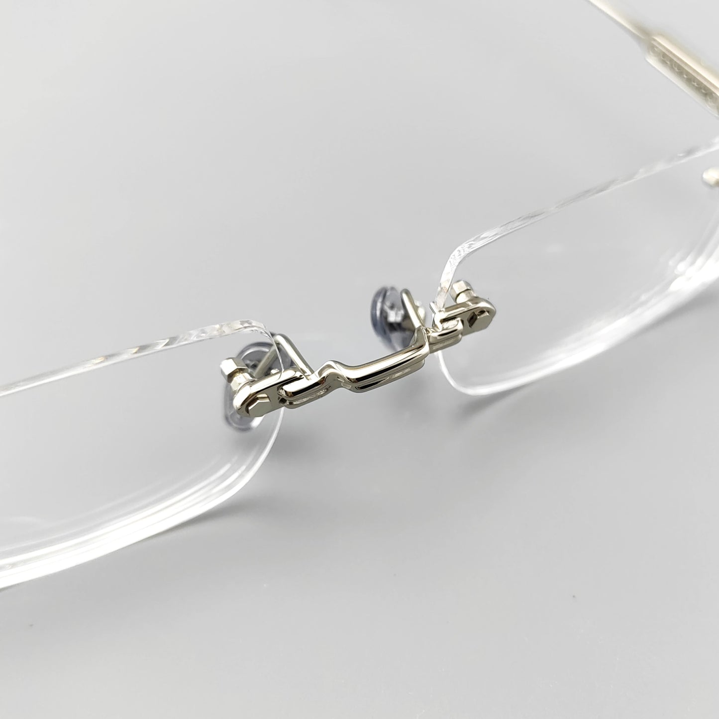 Chrome Hearts-Style SOFFFFFFFFERS II Rimless Glasses | Pure Titanium Frame with Medieval Detailing