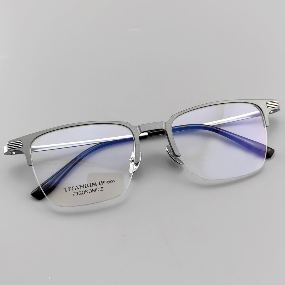 [买一送二] 磁性玻璃钛夹式光学眼镜附赠太阳镜夹 - EO-9903
