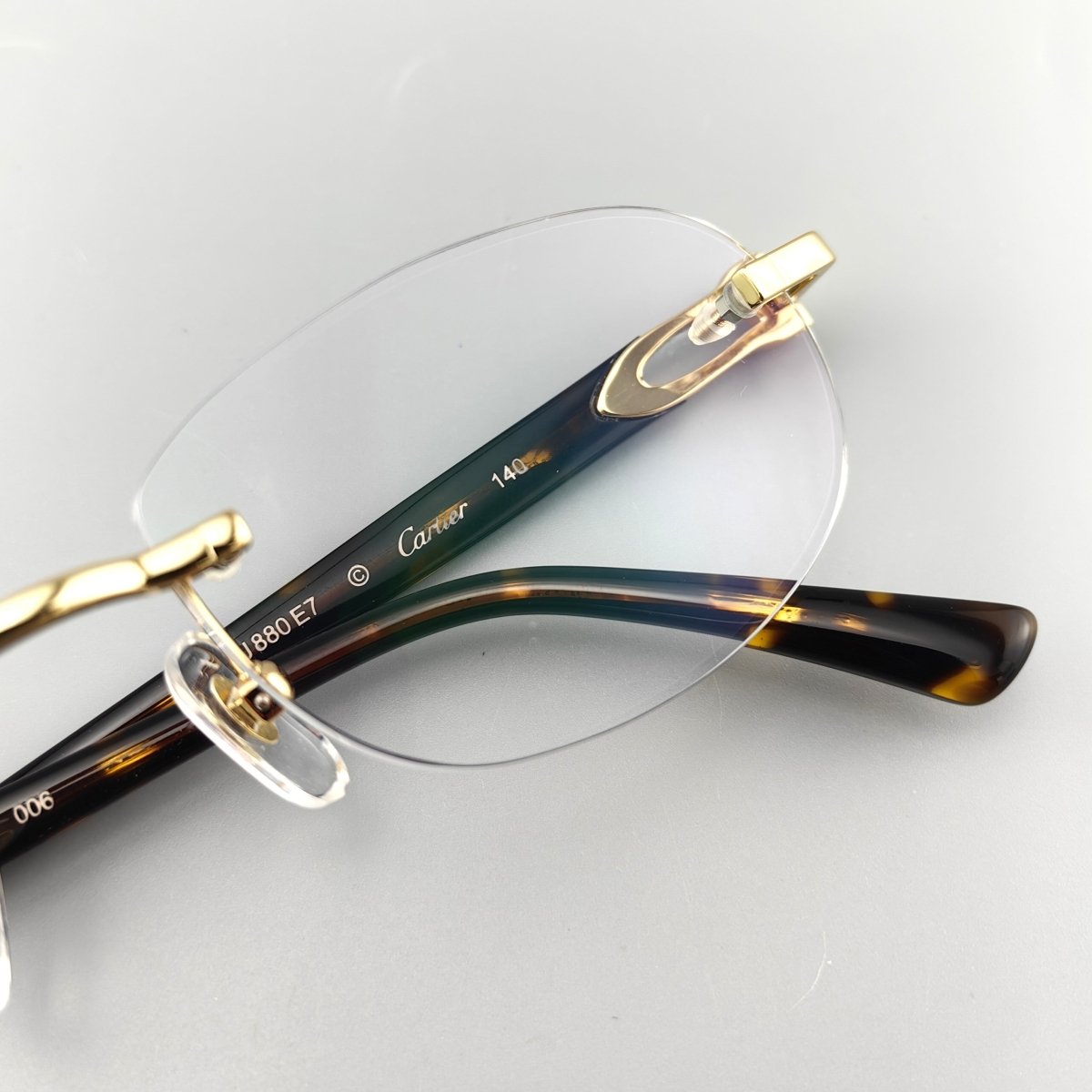 Cartier - Style Pure Titanium Oval Rimless Glasses Designer Vintage Optical Frame for Men & Women – CT0455OJ - HP eyeglasses