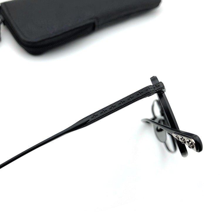 Gothic Titanium Square Glasses with Cross-Engraved Temples & Vintage Details – CH8018 - HP eyeglasses