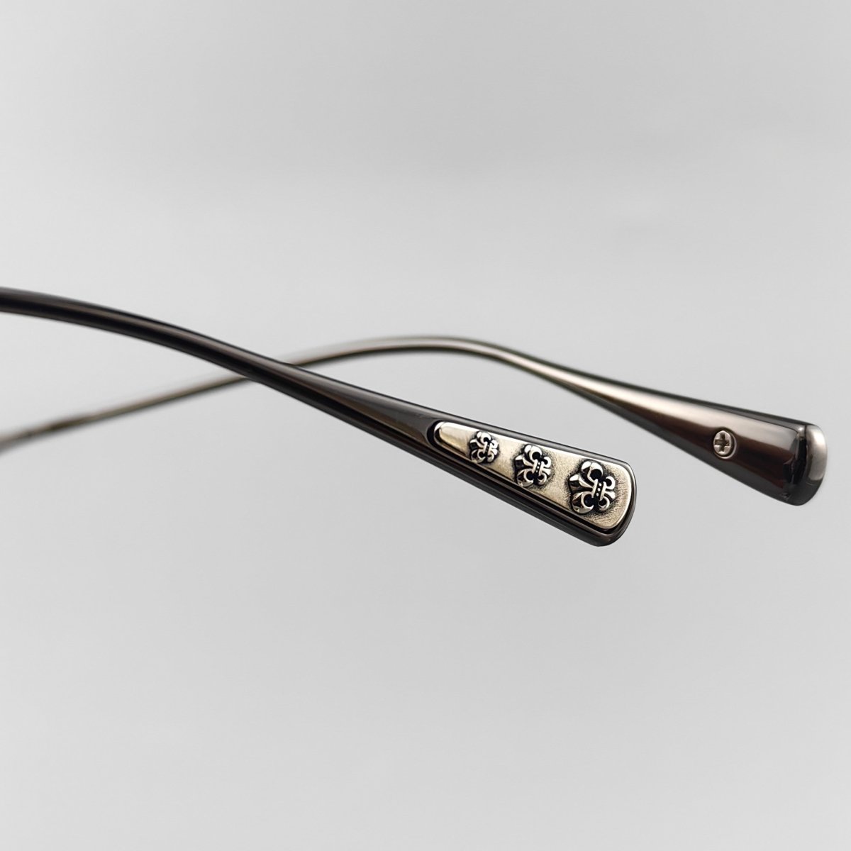Vintage Chrome-Hearts Inspired Gothic Round Titanium Eyeglasses – Laser-Engraved Cross Design | Lightweight Frame for Men & Women - HP eyeglasses