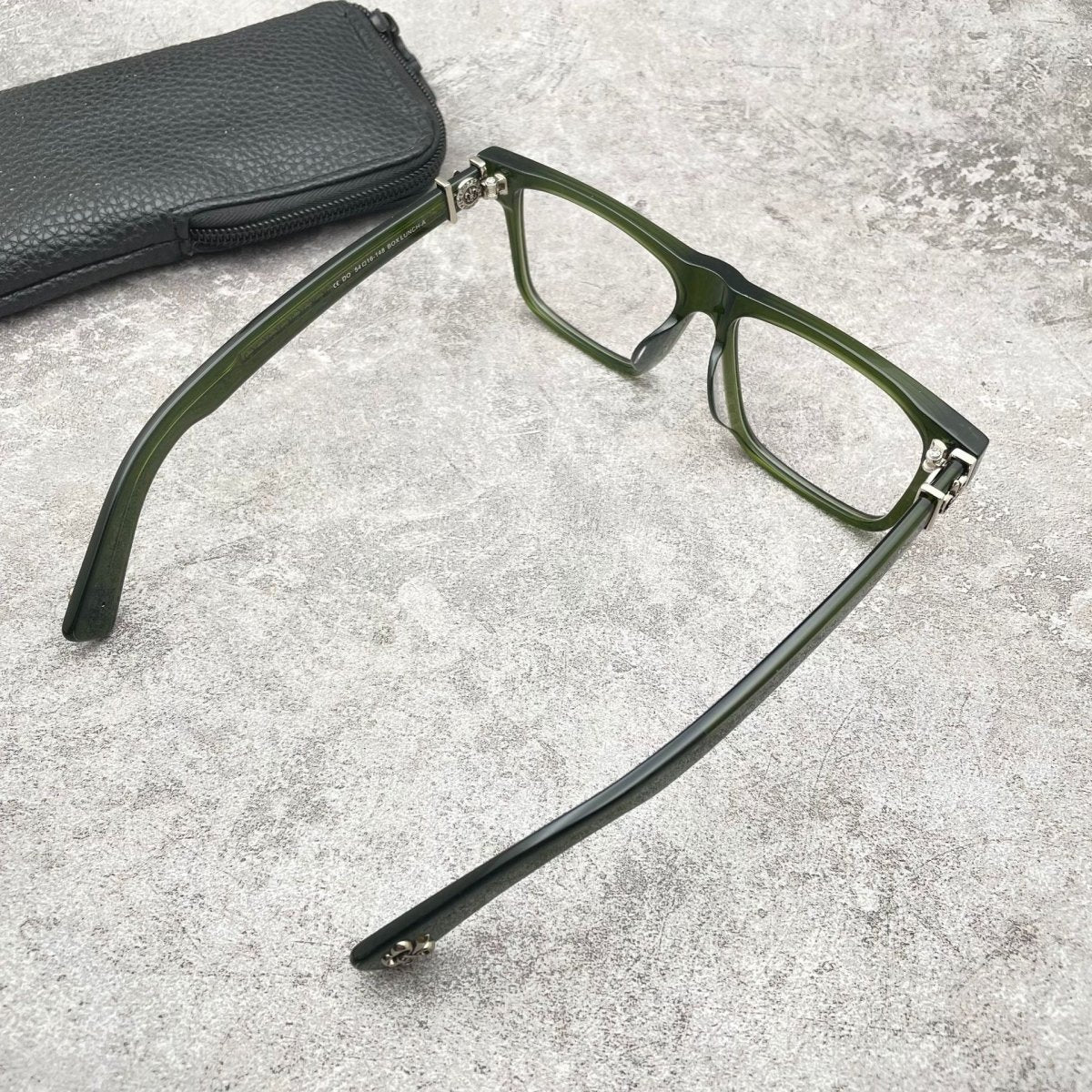Vintage Oversized Acetate Full Frame Glasses for Men & Women – BOX LUNCH - A - HP eyeglasses
